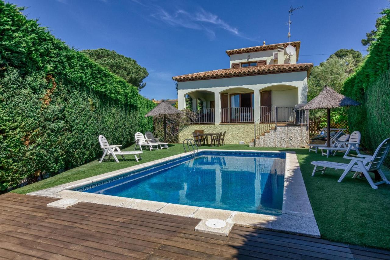 Fantastic Family Villa أولاستارتيت المظهر الخارجي الصورة